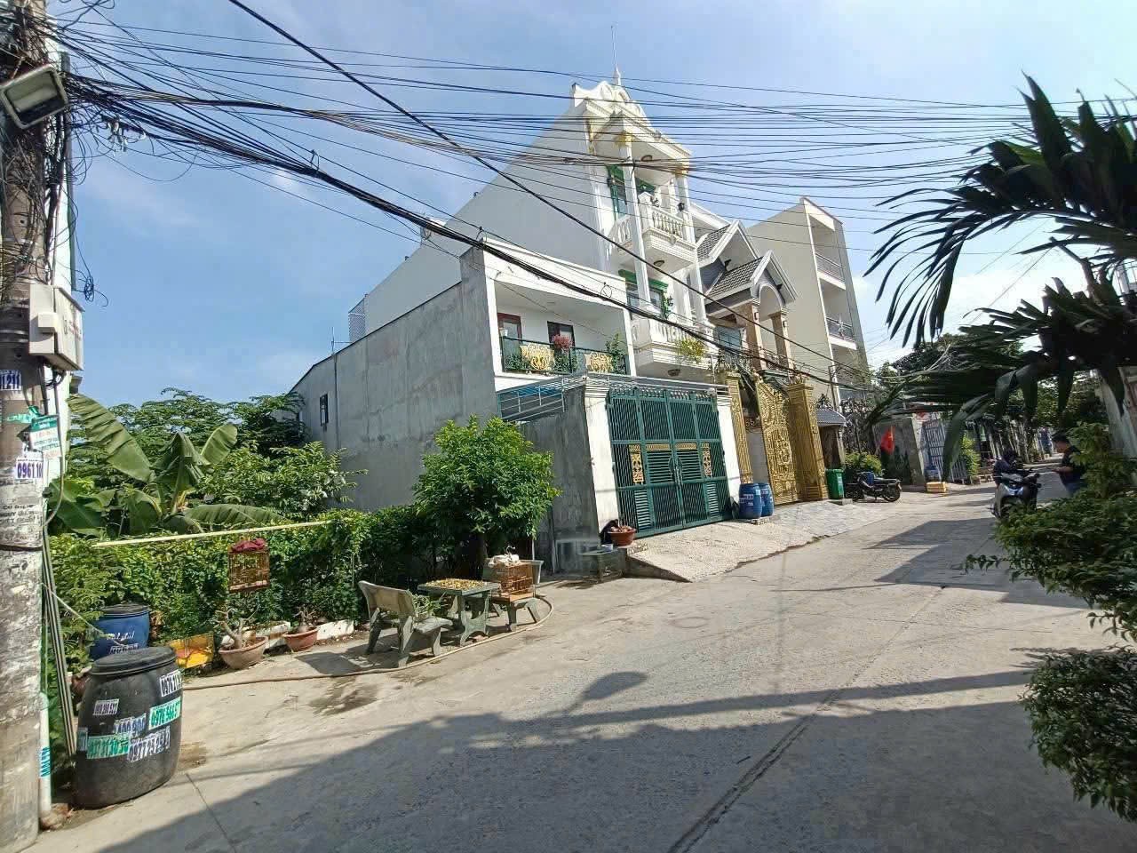Bán đất / Võ Văn Vân, Vĩnh Lộc B dt 270m2 full thổ , đường beton 8m xe tải giá 8,35 tỷ 3