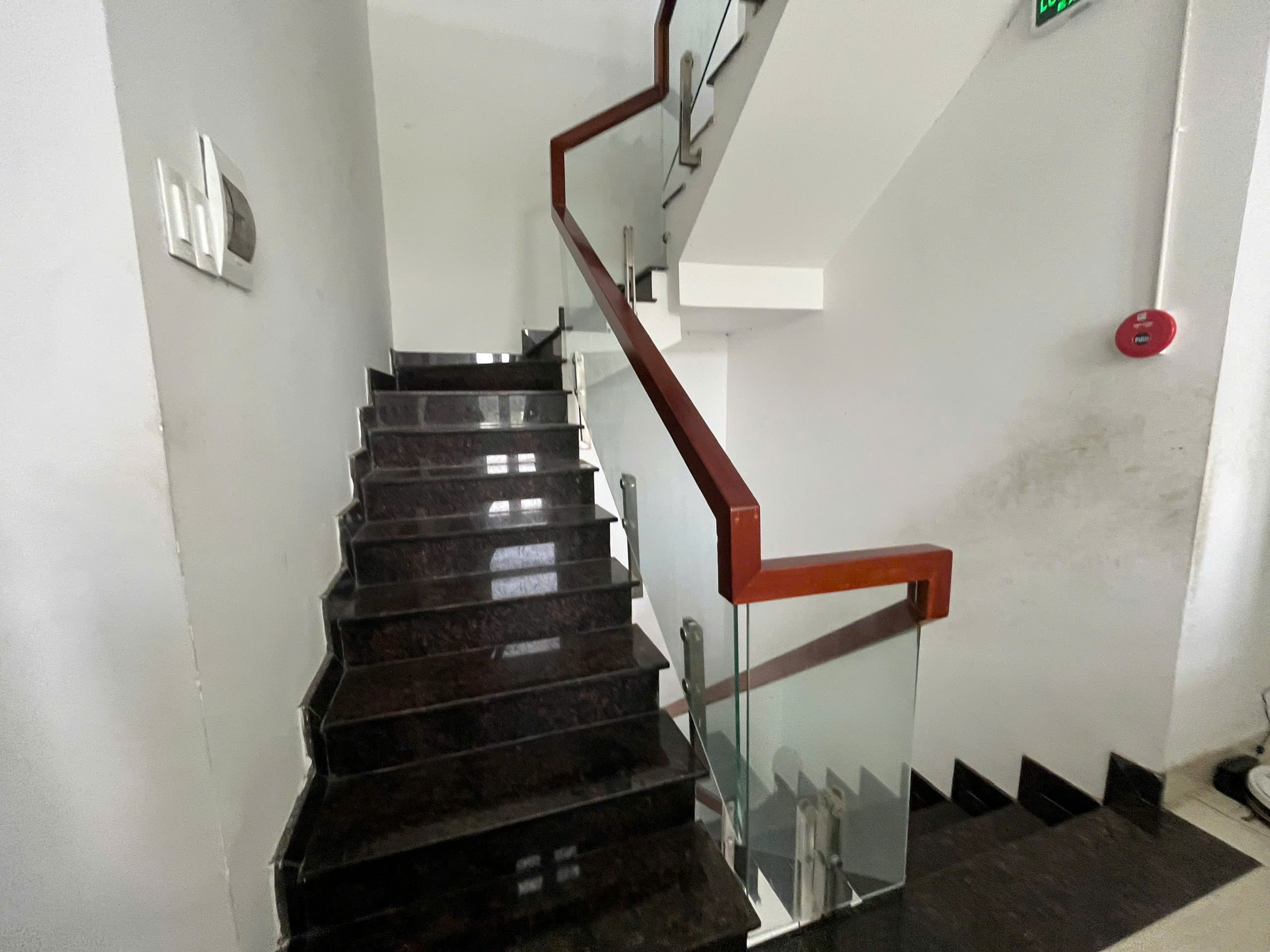Cần bán Biệt thự Phường Phước Long B, Quận 9, Diện tích 369m², Giá 040 Tỷ 7