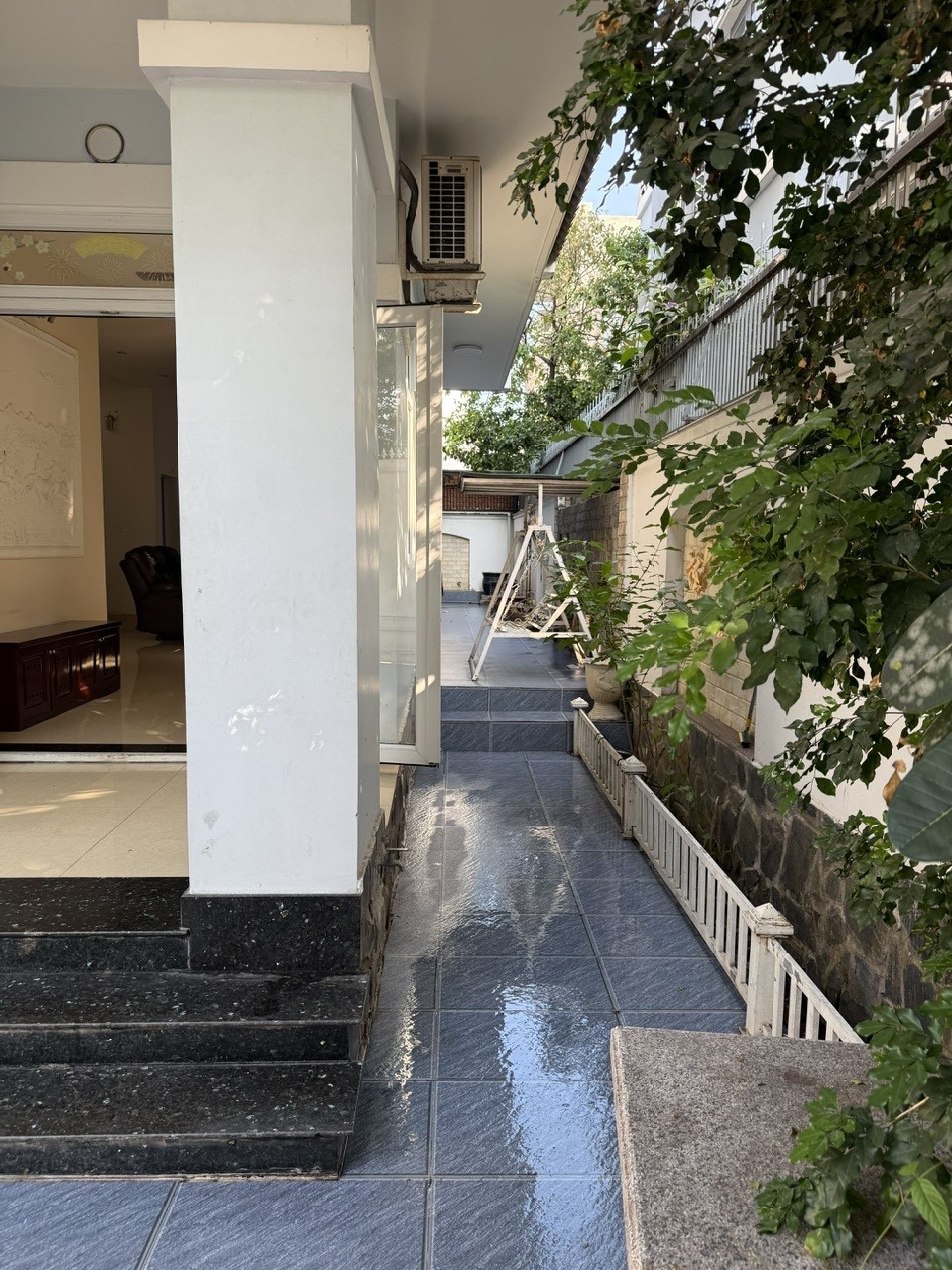 Cần bán Biệt thự Phường Phú Hữu, Quận 9, Diện tích 176m², Giá 25 Triệu/tháng