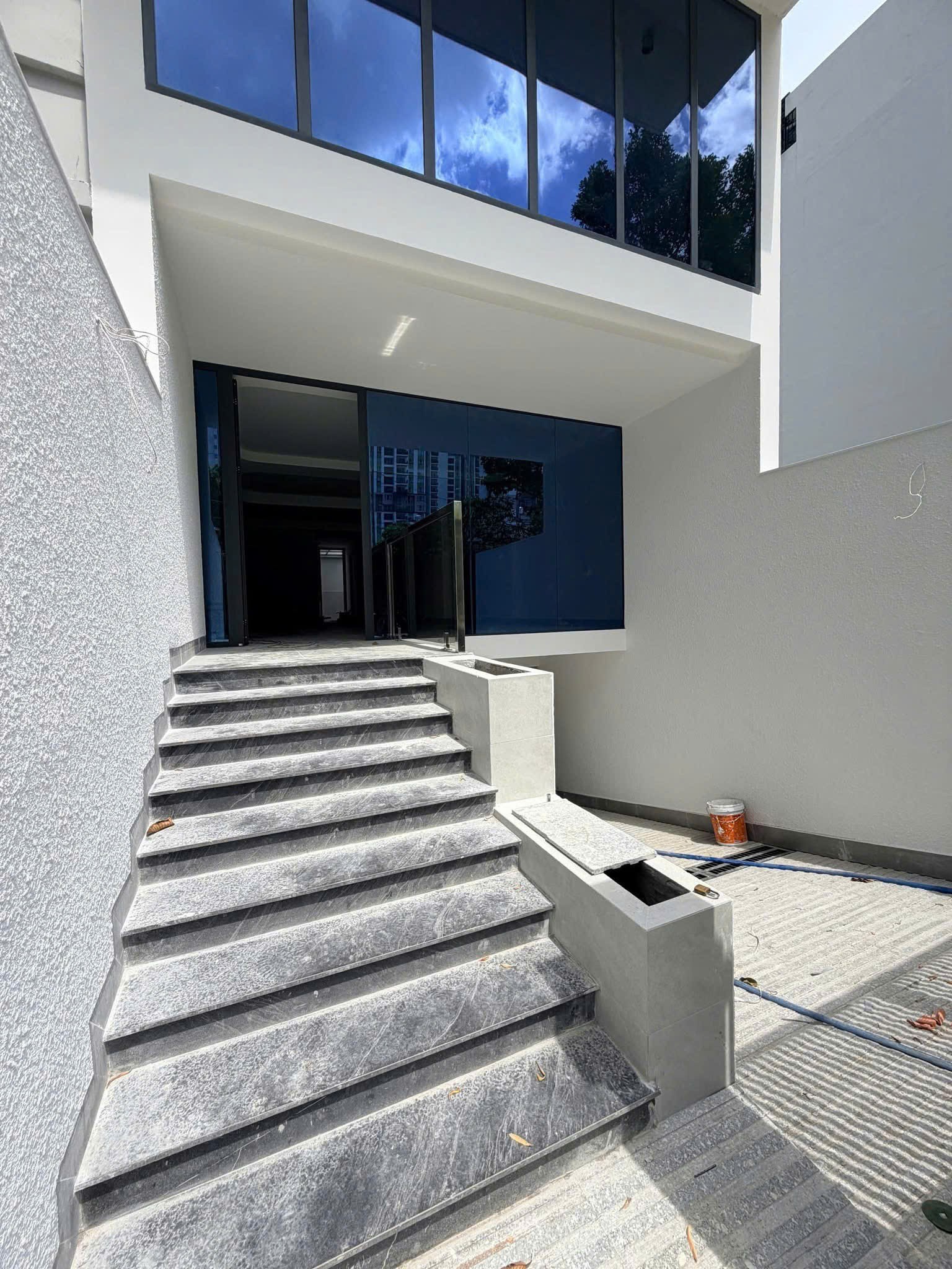 Cho thuê Nhà mặt tiền Phường  Thạnh Mỹ Lợi, Quận 2, Diện tích 500m², Giá 75 Triệu/tháng