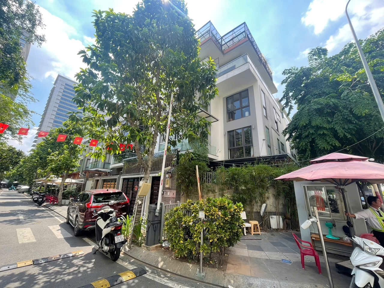 Cho thuê Biệt thự Quận 10, Hồ Chí Minh, Diện tích 160m², Giá 110 Triệu/tháng 5
