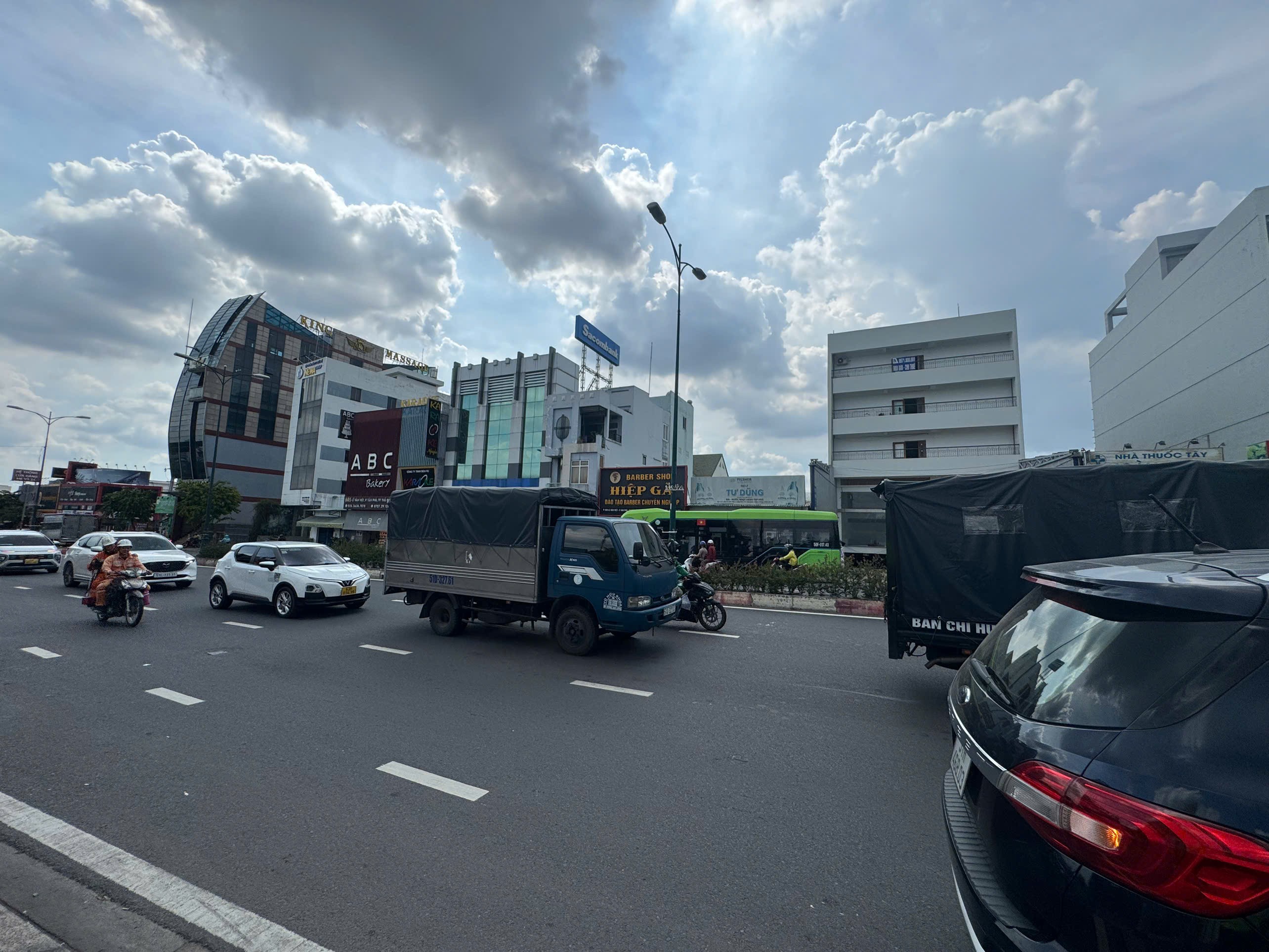 Cần bán Văn phòng Quận 9, Hồ Chí Minh, Diện tích 565m², Giá 150 Tỷ 2