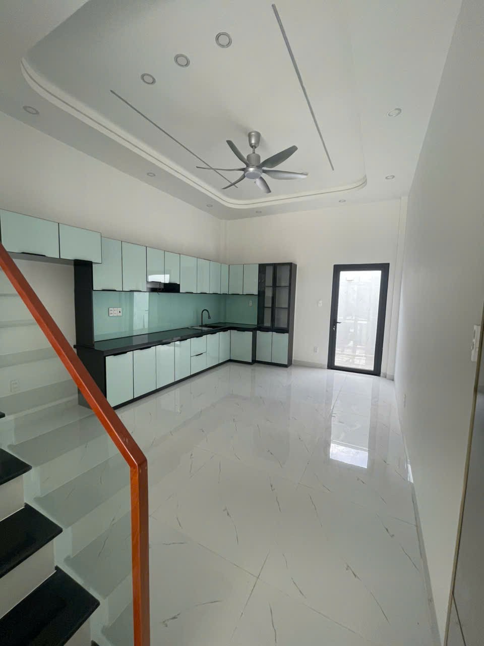 Cần bán Nhà mặt tiền Phường Tăng Nhơn Phú B, Quận 9, Diện tích 65m², Giá 8.6 Tỷ 2