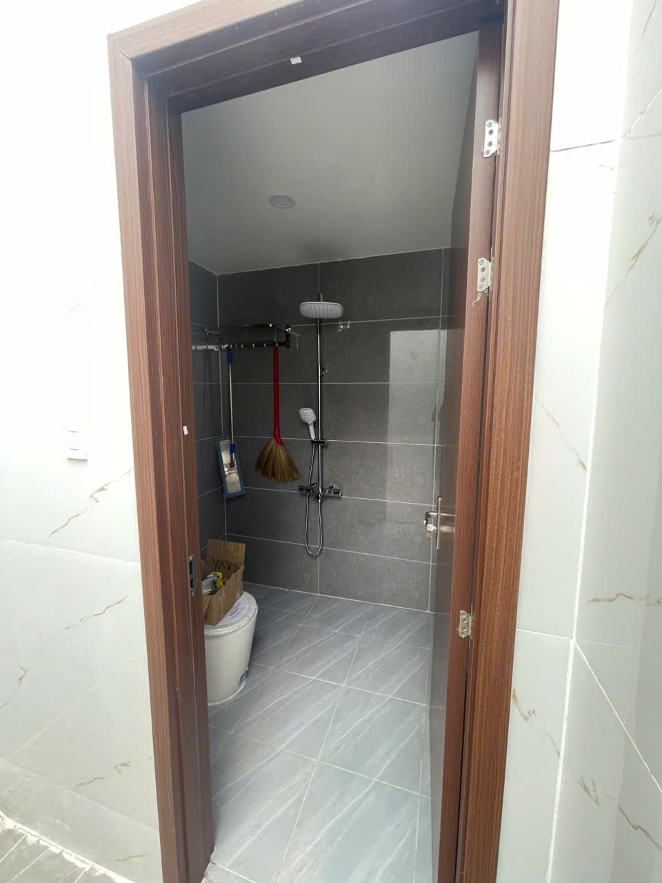 Cần bán Nhà mặt tiền Phường Tăng Nhơn Phú B, Quận 9, Diện tích 65m², Giá 8.6 Tỷ 4