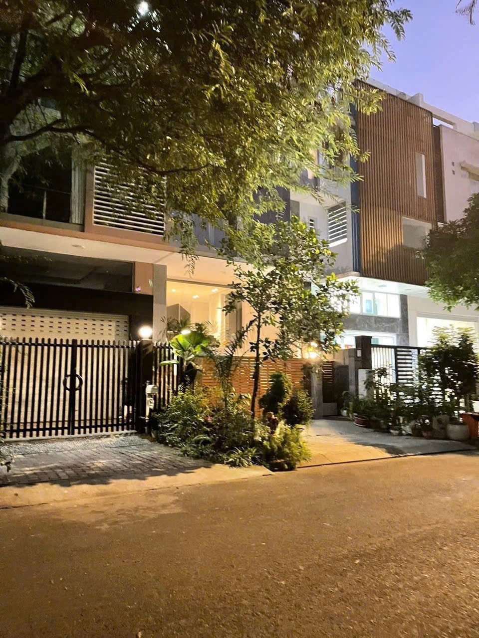Cho thuê Nhà mặt tiền Quận 7, Hồ Chí Minh, Diện tích 126m², Giá 40 Triệu/tháng 2