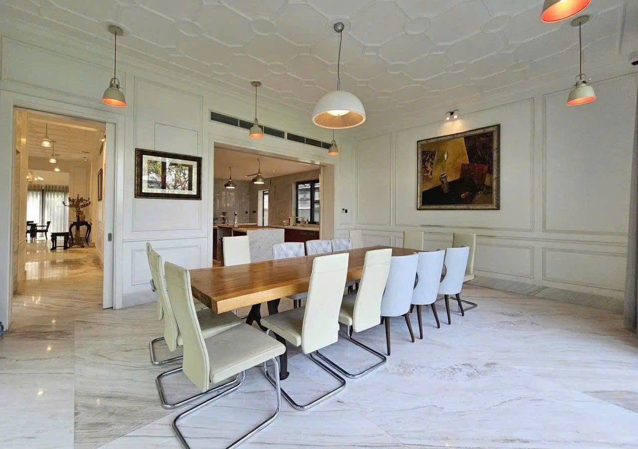 Cho thuê Biệt thự Quận 9, Hồ Chí Minh, Diện tích 550m², Giá Thương lượng 5