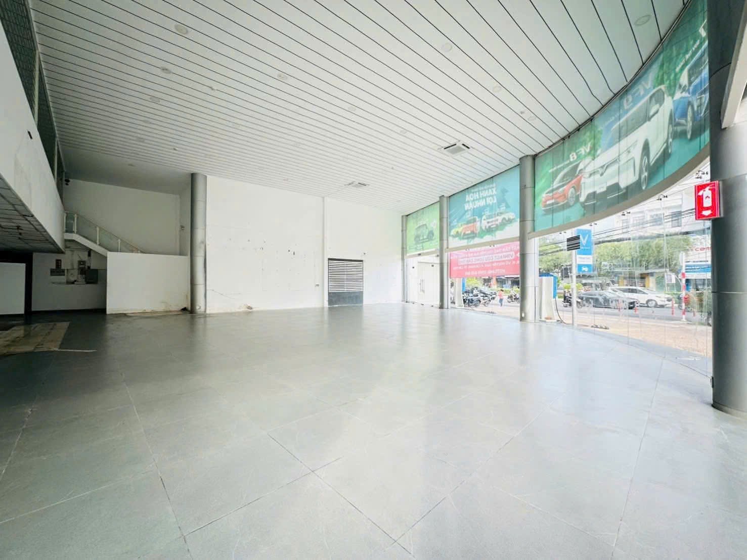 Cho thuê  Mặt bằng đường 30/4, Phường Tân An, Diện tích 1400m²,