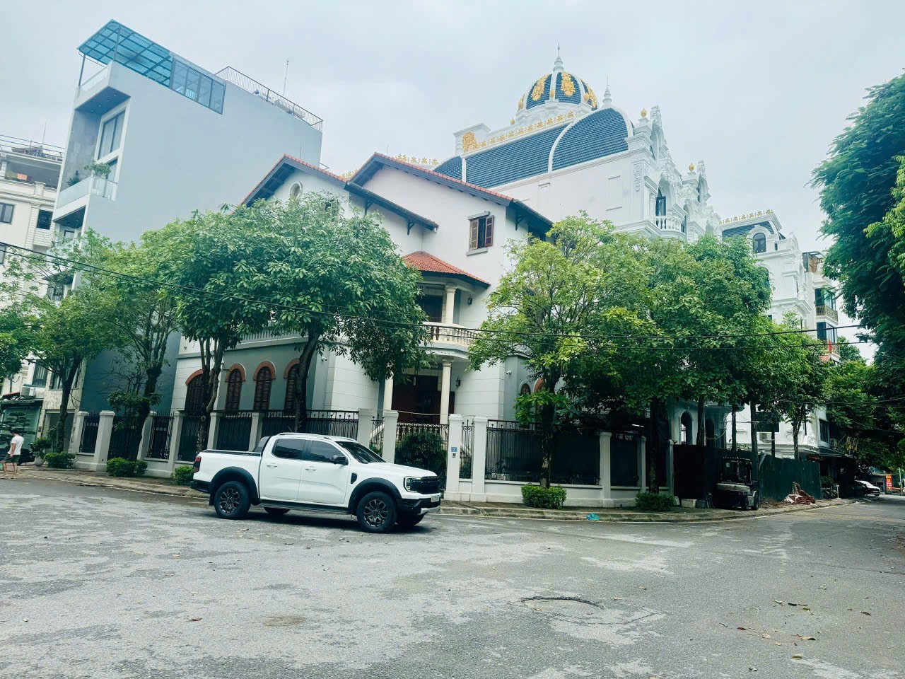 SIÊU PHẨM LÂM HẠ 90 m2  – PHÂN LÔ VIP – Ô TÔ TRÁNH – CẠNH CẦU TRẦN HƯNG ĐẠO