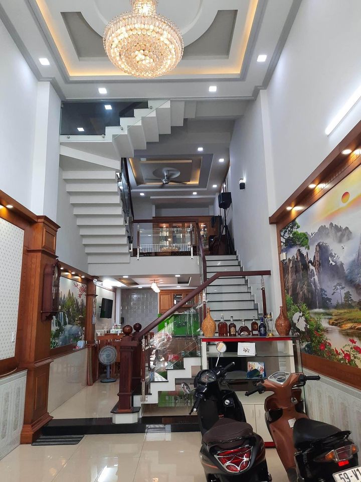 Cần bán Nhà mặt tiền đường Nguyễn Văn Khối, Phường 9, Diện tích 40m², Giá 3200 Triệu