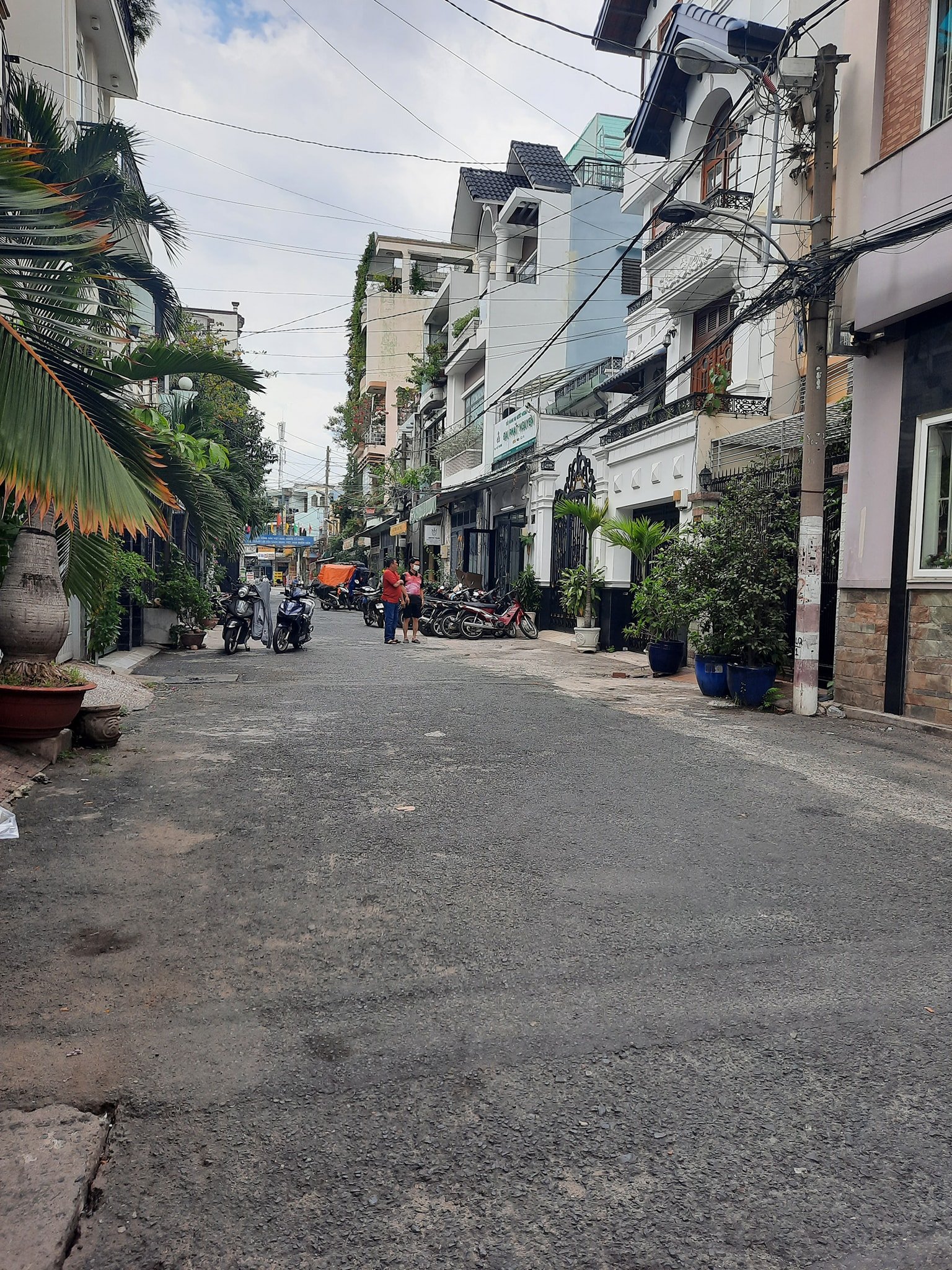 Bán nhà HXH Phạm Phú Thứ-ngang 4m-5PN-cạnh chợ Bà Hoa-giá tốt