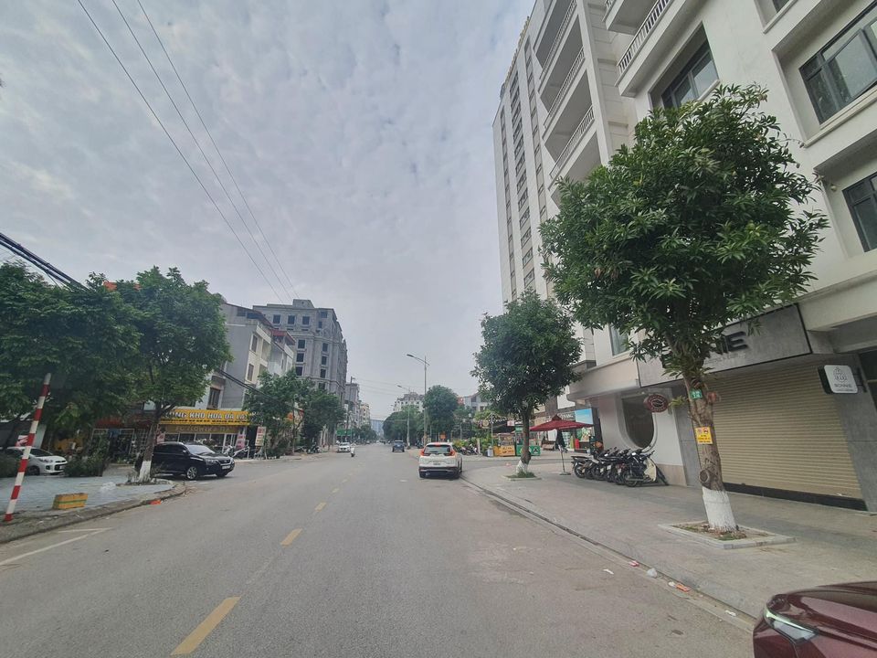Cần bán Nhà mặt tiền đường Nguyễn Cao, Phường Võ Cường, Diện tích 81m², Giá Thương lượng