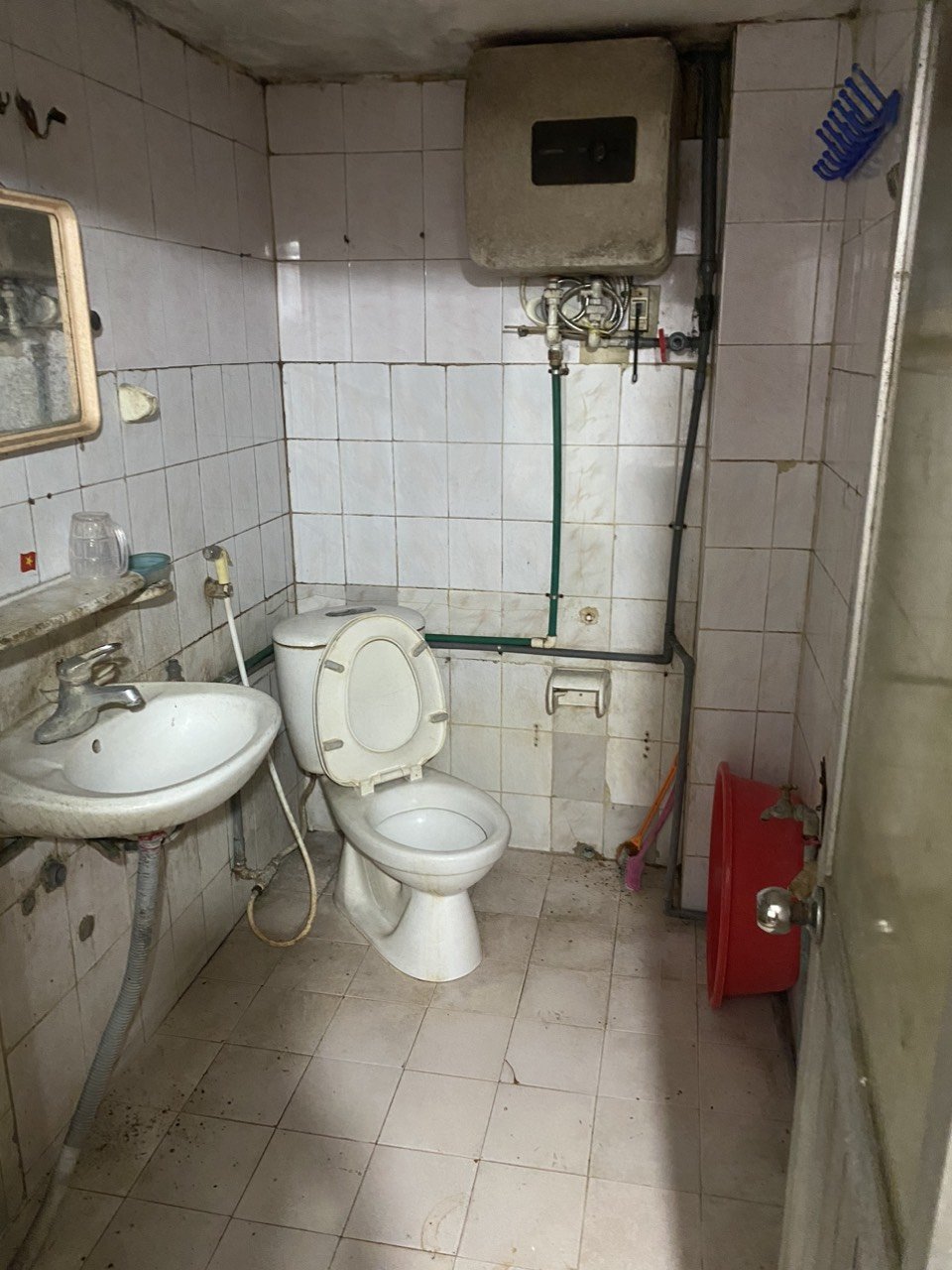 Cho thuê Nhà ở, nhà cấp 4, nhà hẻm đường Hoàng Hoa Thám, Phường Liễu Giai, Diện tích 55m², Giá Thương lượng 6