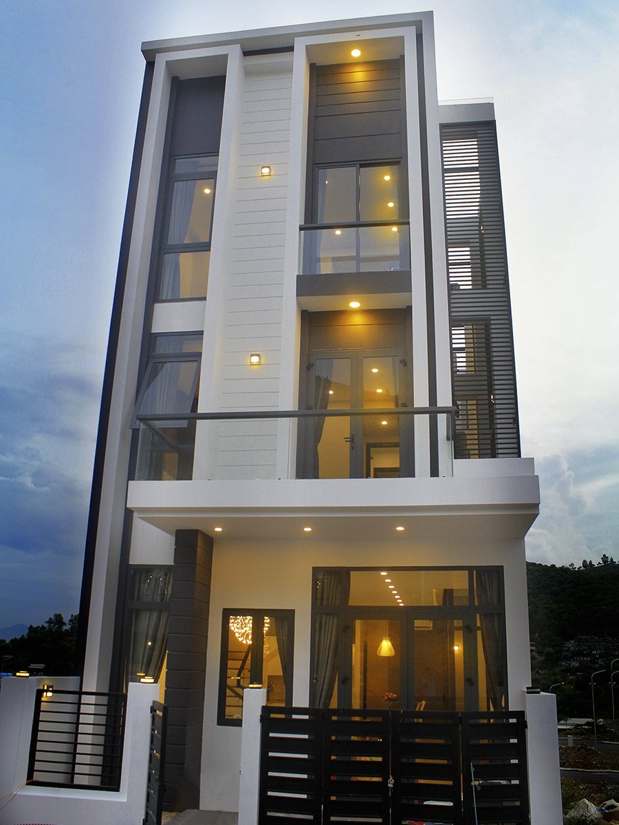 Bán nhà Vĩnh Hòa, Nha Trang đường nhựa 12 mét giá 2.4 tỷ. Gọi ngay 0969876162 1