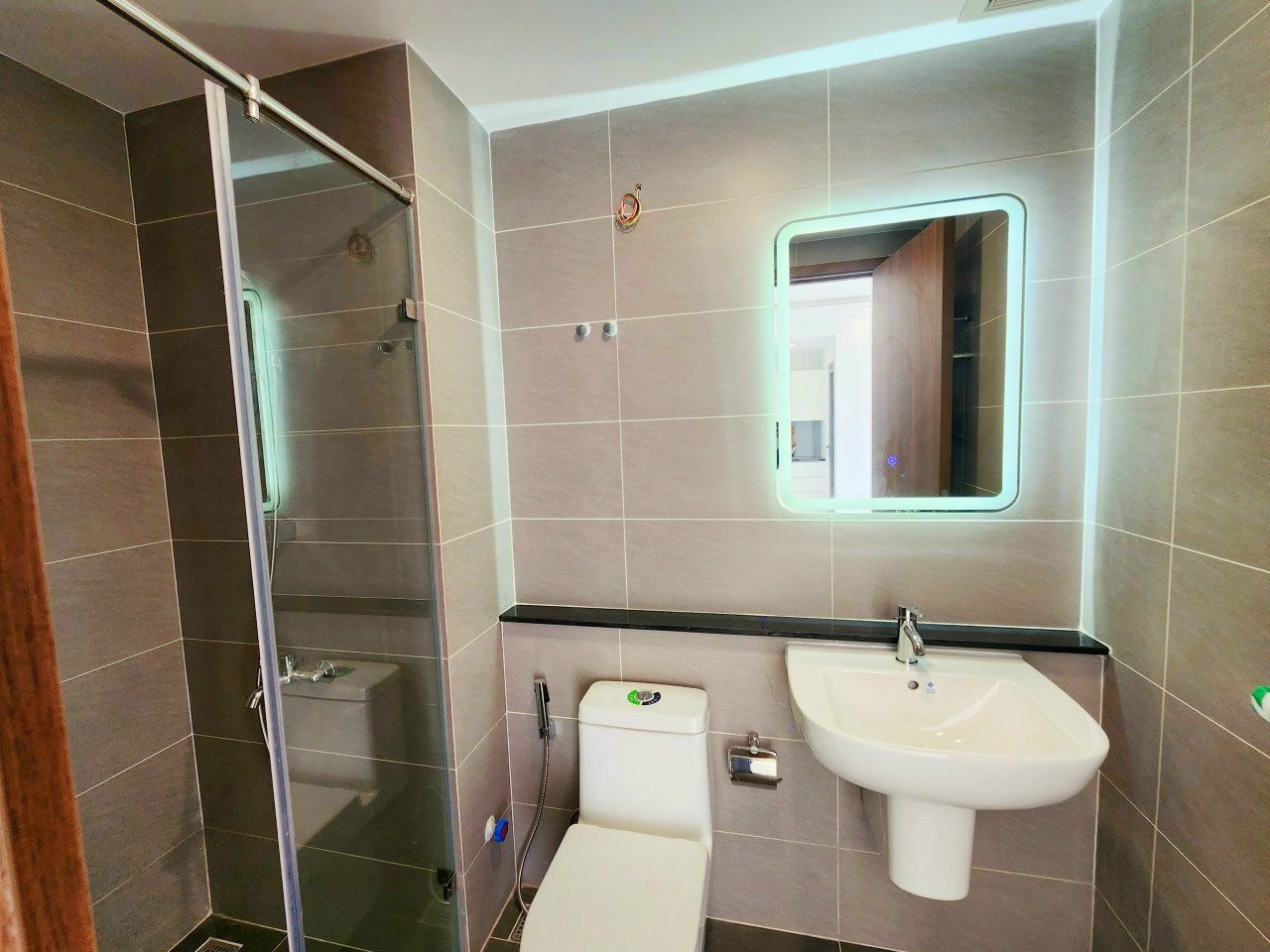 2PN 71M2 RIVANA MẶT TIỀN QL13, 3 MẶT VIEW SÔNG SÀI GÒN, CÁCH TPHCM 3KM 6