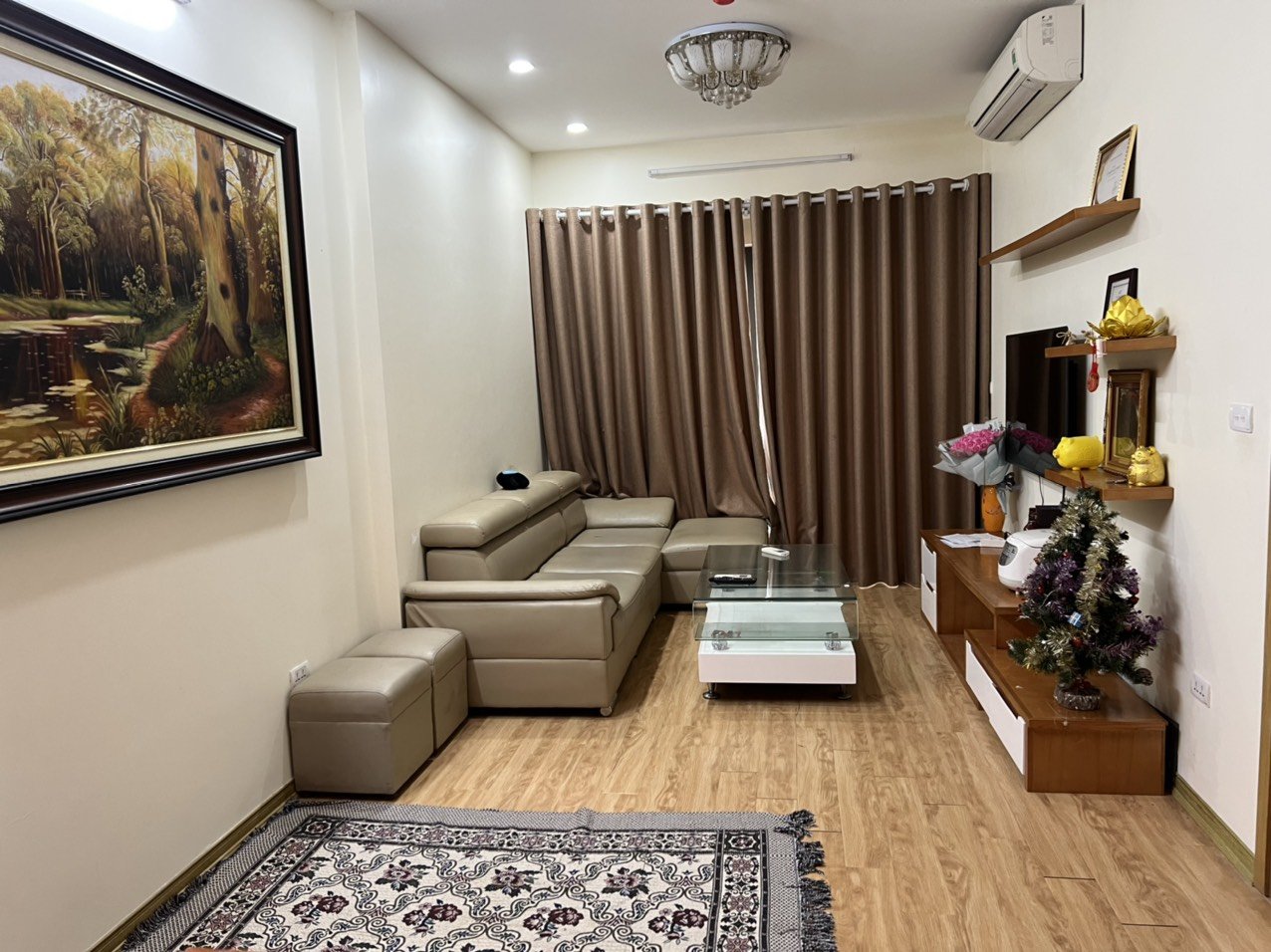 Cho thuê căn hộ ở 282 Nguyễn Huy Tưởng, 70m2 2PN đủ đồ, giá 12tr/tháng. LH 0327582785 1