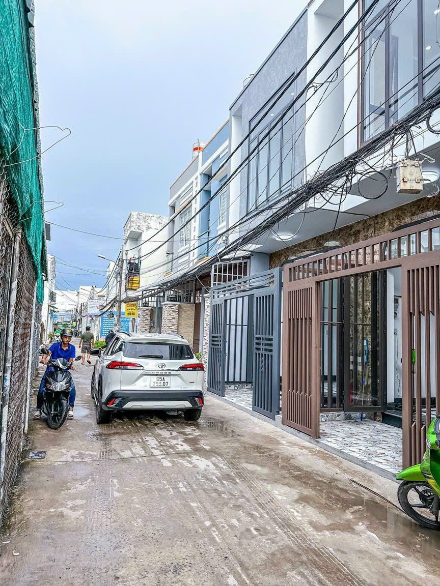 Cần bán Nhà mặt tiền đường Nguyễn Văn Cừ, Phường An Khánh, Diện tích 60m², Giá 3.65 Tỷ