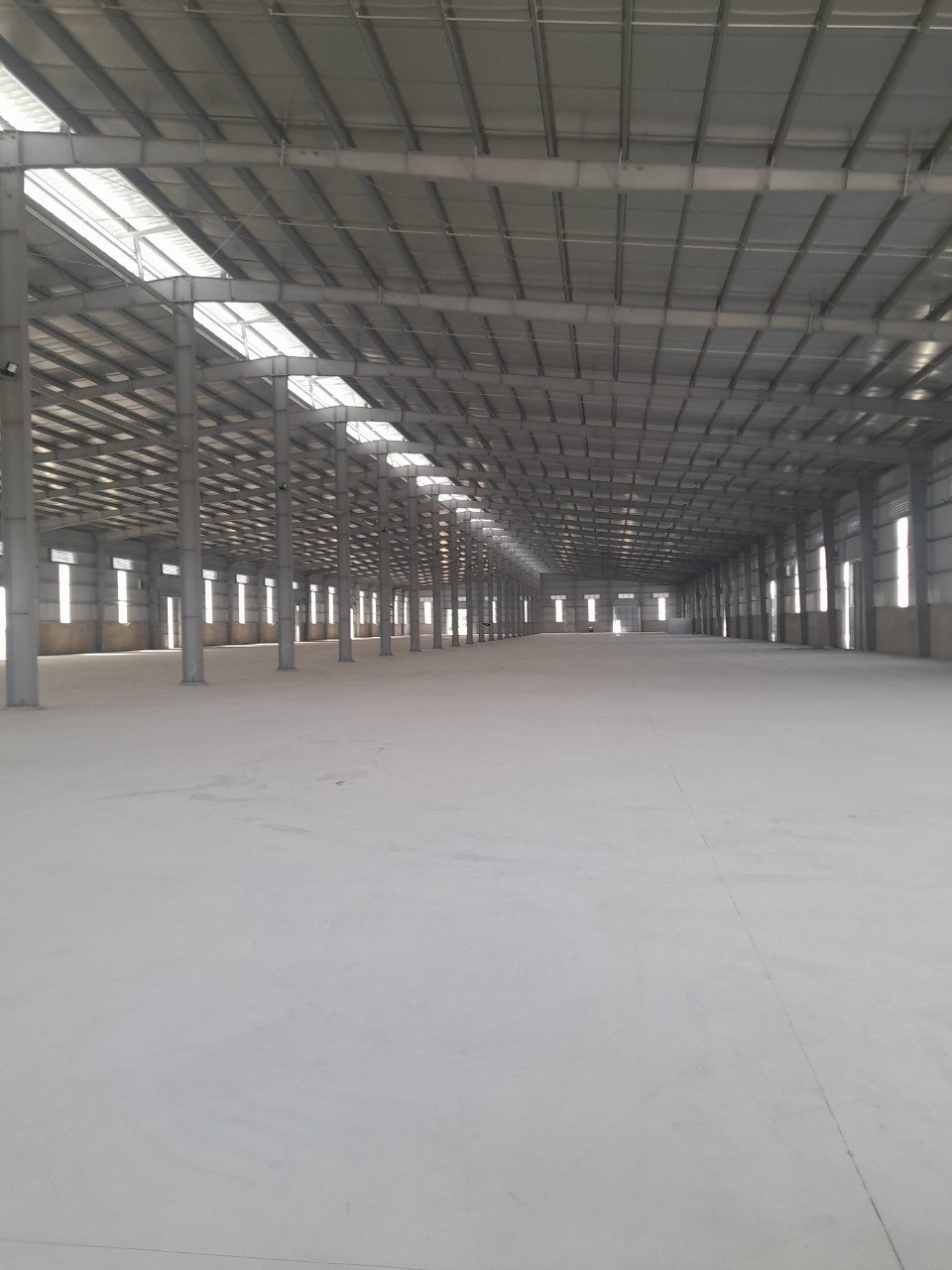 Cho thuê Kho - Nhà xưởng đường 196, Xã Chỉ Đạo, Diện tích 7500m², Giá Thương lượng 2