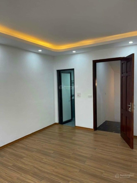 Bán nhà Thanh Liệt, Kim Giang. 35m2 5 tầng xây mới. Chỉ 3.86 tỷ. 0904690958 4