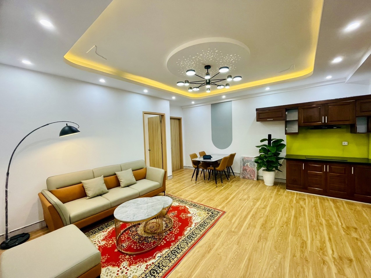 Cần bán căn hộ hướng Đông Nam 70m, full nội thất mới tinh tại KDT Thanh Hà Hà Đông 1