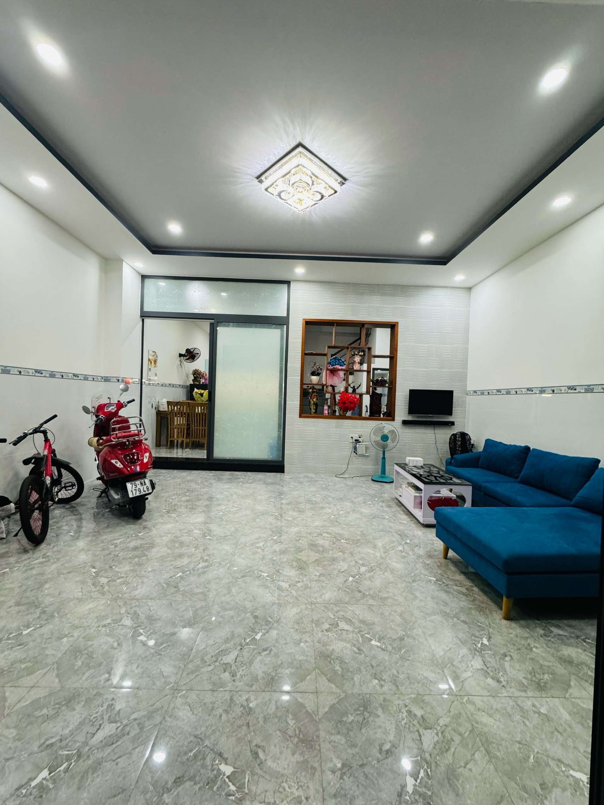 Cần bán Nhà mặt tiền Phường Phước Long, Nha Trang, Diện tích 60m², Giá 05.5 Tỷ