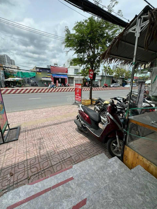 Cho thuê Cửa hàng - Kiot - Mặt bằng mặt tiền đường Huỳnh Tấn Phát, Phường Phú Thuận 2