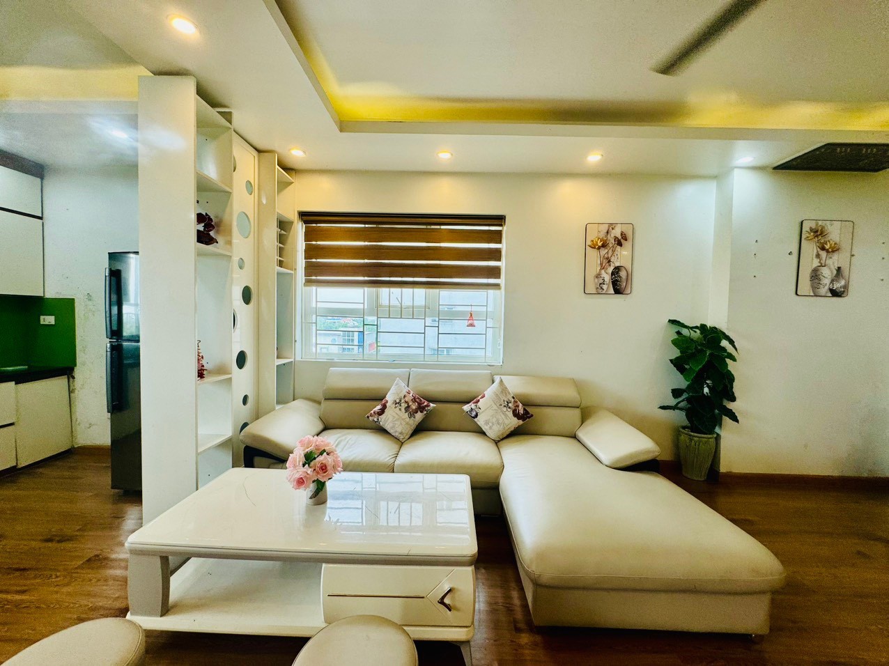 Cần bán căn hộ góc 80m view Hồ, full nội thất mới, giá rẻ nhất KDT Thanh Hà Cienco 5 3