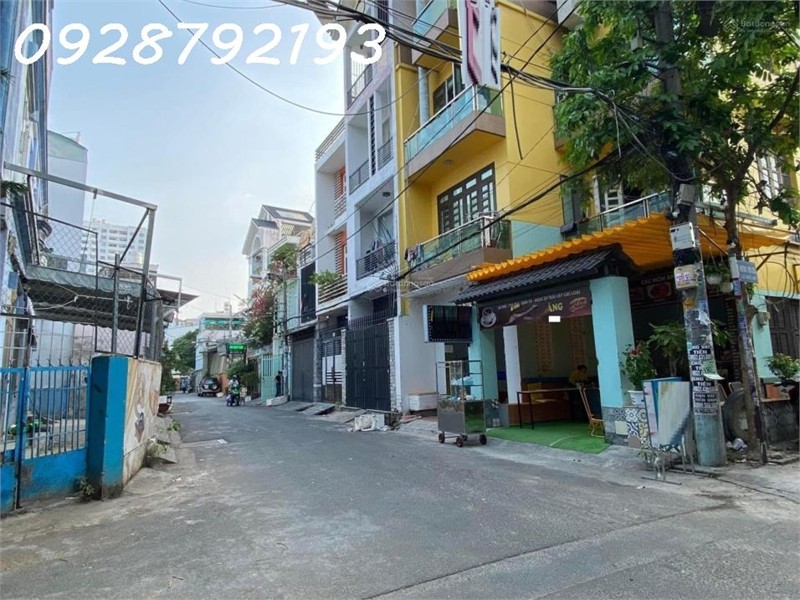 BÁN NHÀ HXH Phú Thọ Hòa - Tân Phú Giá Chỉ 6 Tỷ - 61m², SHR, vị trí vàng 2
