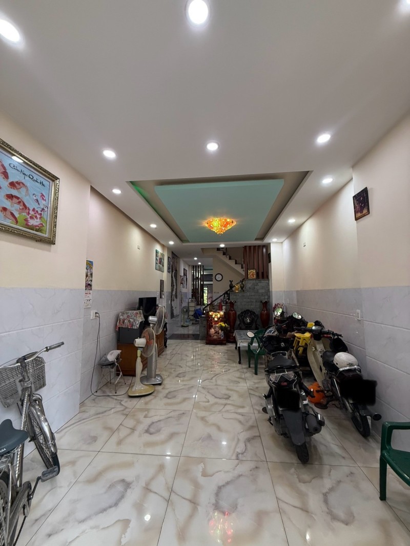 Bán nhà mặt tiền Bàu Cát-ngang 4.1m-nở hậu-nhà mới-kinh doanh sâm uất 2
