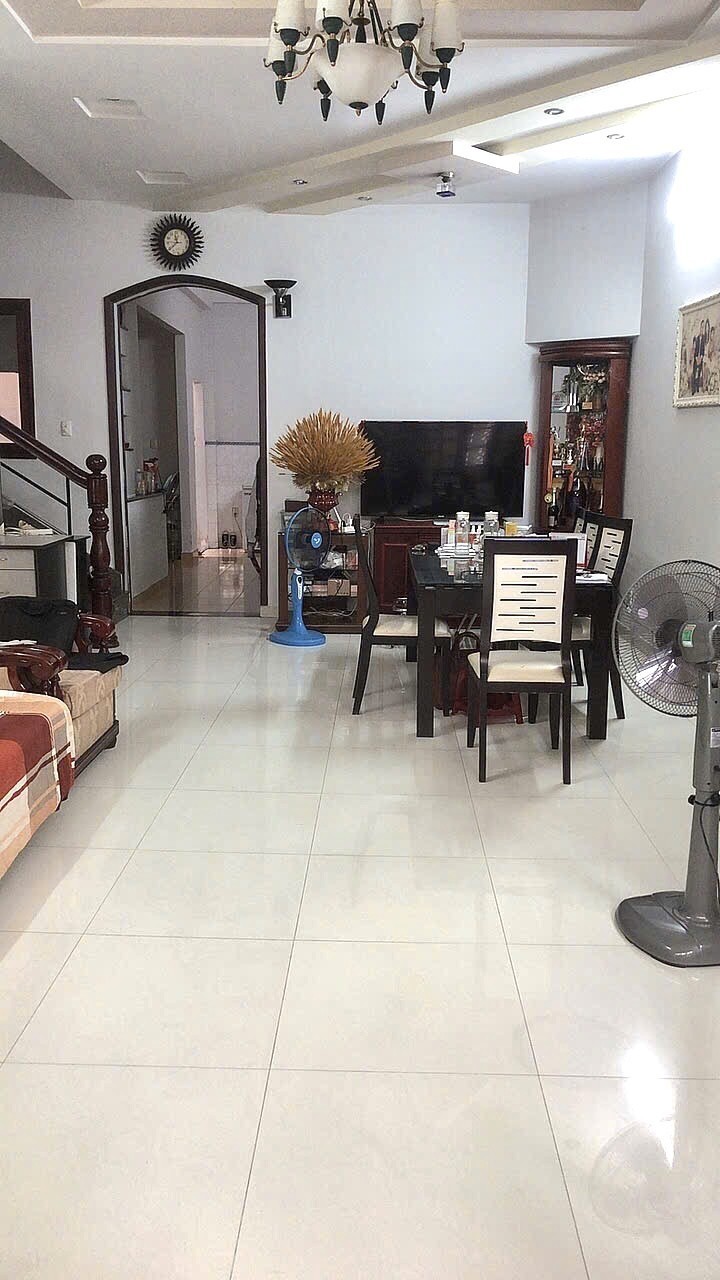 Bán nhà hẻm 10m Nguyễn Cửu Đàm-ngang 8m-5PN-nhà mới-khu phân lô-dân trí 3
