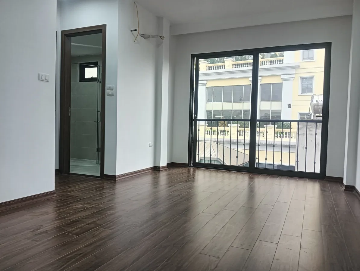 Ô tô đỗ cửa S64m mt 5m giá14 tỷ Vũ QuỳnhNamTừLiêm 4