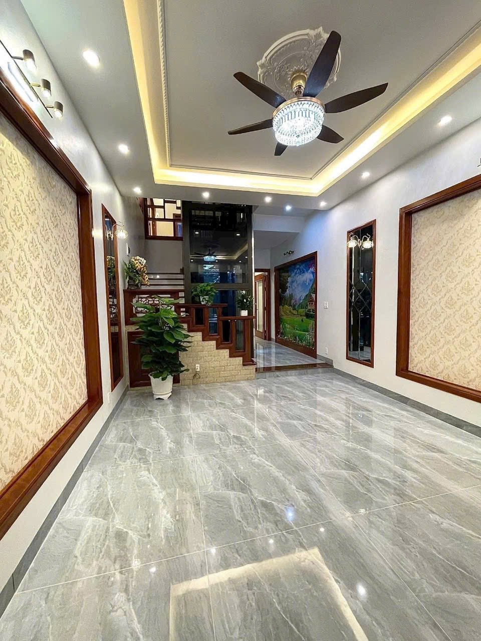 Bán nhà 4 tầng thang máy đẹp, KĐT An Phú, ph Lê Thanh Nghị, TP HD (cũ), 67.5m2, 4 ngủ 2