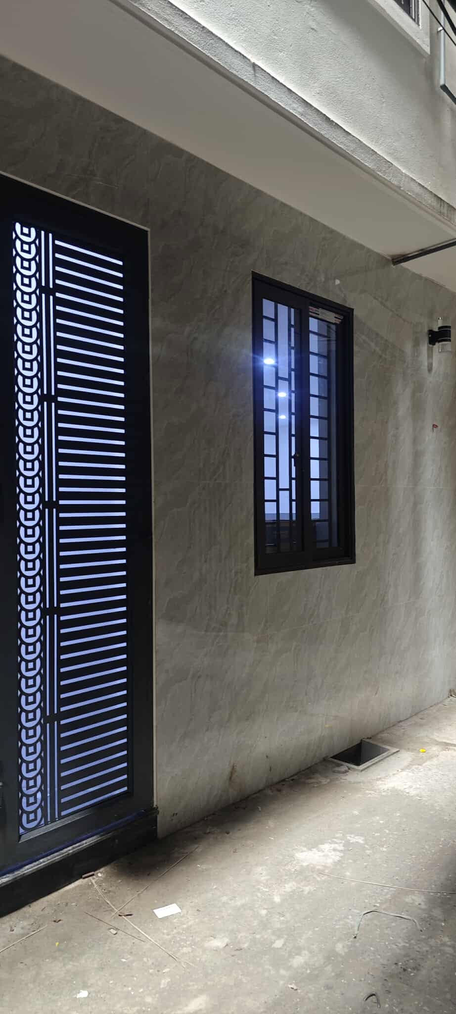 Bán toà nhà dòng tiền 60m2 xây 5 tầng, 10 phòng phố Lò Đúc mới tinh