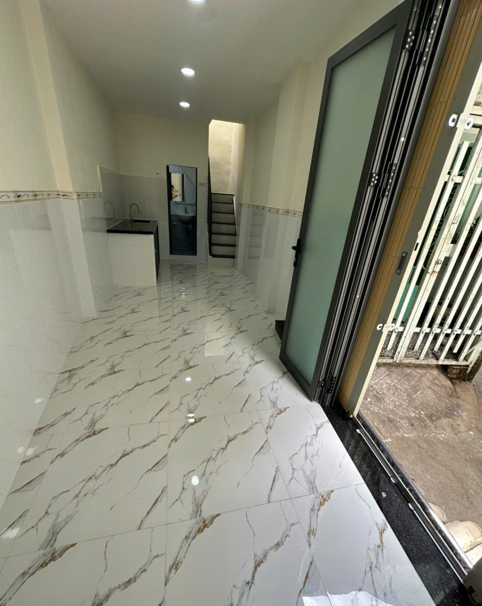 nhà 2 tầng 2,9 tỷ Nguyễn Công Hoan Phường 7 Phú Nhuận Hồ Chí Minh 3