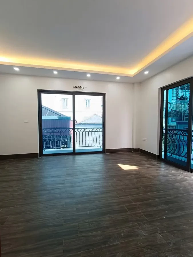 Ô tô đỗ cửa S64m mt 5m giá14 tỷ Vũ QuỳnhNamTừLiêm