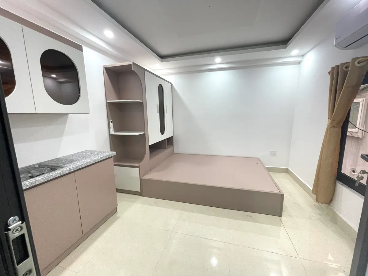 Bán nhà Kim Giang 5 tầng, 38m2, mt 4m giá 7.4 tỷ, cho thuê 40 triệu/tháng