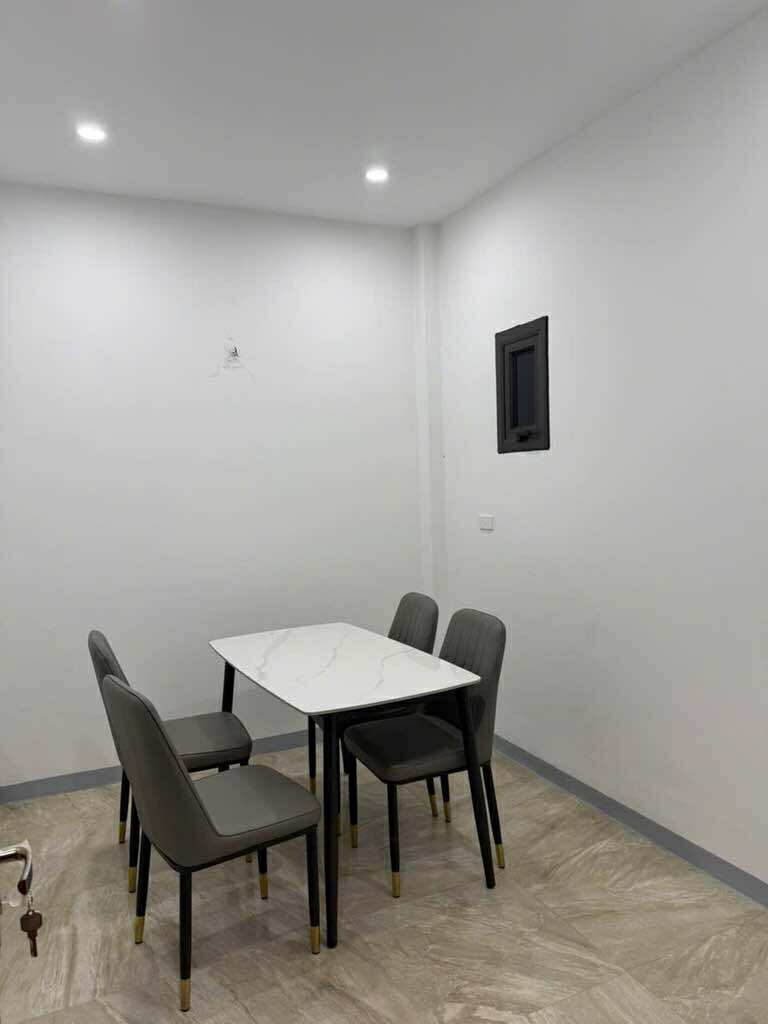 TT Hai Bà Trưng, Cách Mặt Phố 5m, Nhà Mới Nở Hậu Ở Ngay Nhỉnh 8 Tỷ 5