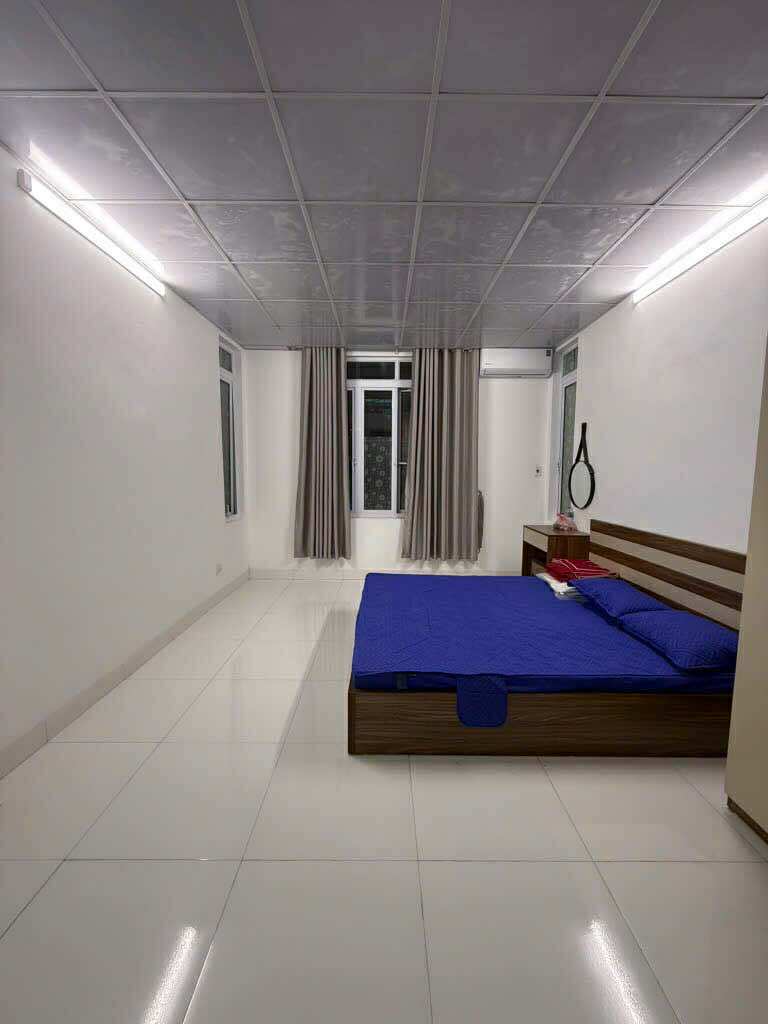 TT Hai Bà Trưng, Nhà Đẹp Ở Ngay, Ngõ Nông, Gần Chợ Chỉ Nhỉnh 5 Tỷ 3