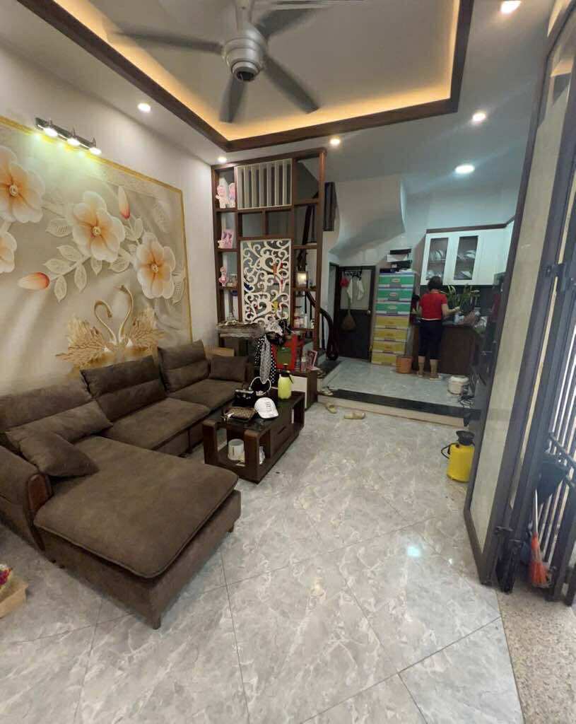 Mai Động, Đền Lừ, Nhà 5 Tầng, Ba Gác Đỗ Cửa, 20m Ra Ô Tô Nhỉnh 6 Tỷ 2