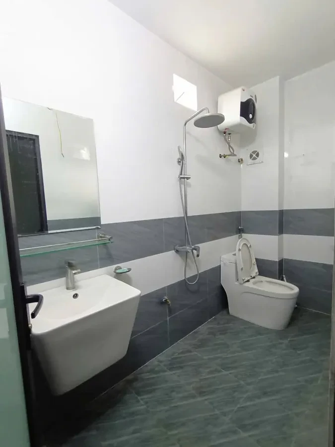 84  LINH NAM Bán nhà 66m², 7 tầng, 3PN, 5WC, Lĩnh Nam - Hoàng Mai - 16 tỷHoặc:Nhà 7 tầng, 66m²,
