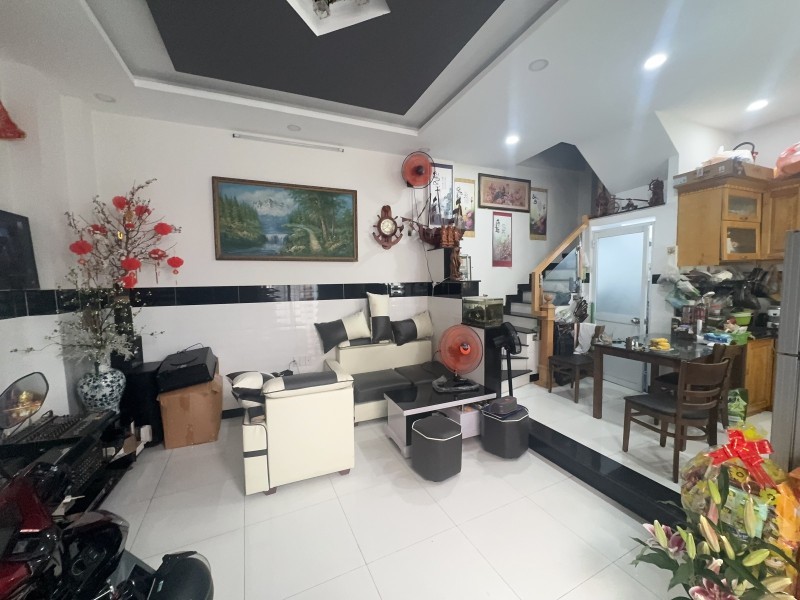 Phú Nhuận - Huỳnh Văn Bánh, Nguyễn Văn Trỗi - Gần mặt tiền - 4 tầng - 7 tỷ 2