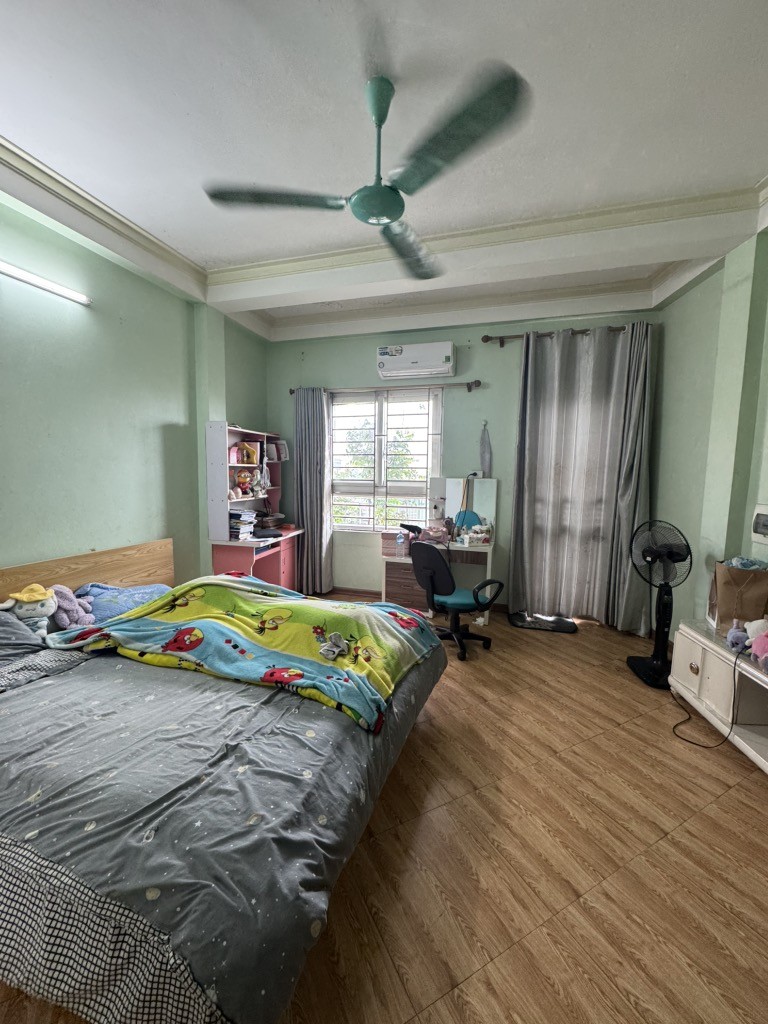 Bán nhà Kim Giang- Ngõ 3 gác thông- Kinh doanh- 45m2 3