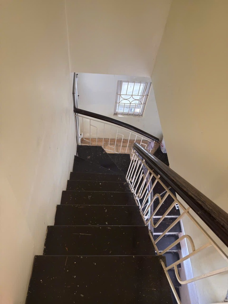 Bán nhà ngõ 211 Khương Trung - Thông số vàng- Nhà dân xây- 40m2 3
