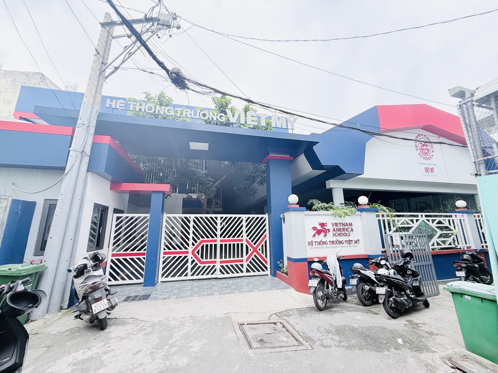 TOÀ CHDV CAO CẤP 96m2 5 TẦNG - DOANH THU 90 TRIỆU/THÁNG5.8%/NĂM 9