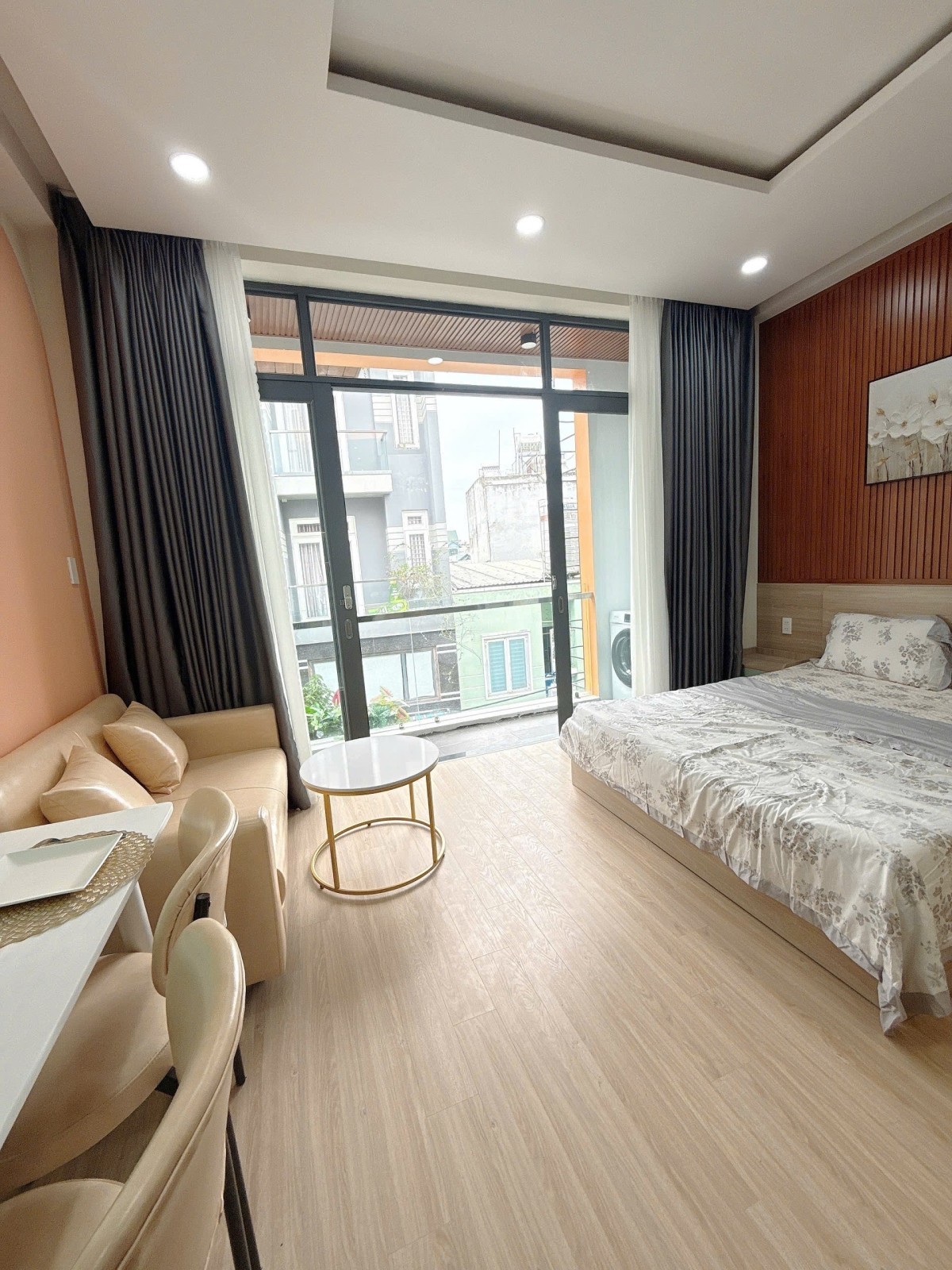 TOÀ CHDV CAO CẤP 96m2 5 TẦNG - DOANH THU 90 TRIỆU/THÁNG5.8%/NĂM 10