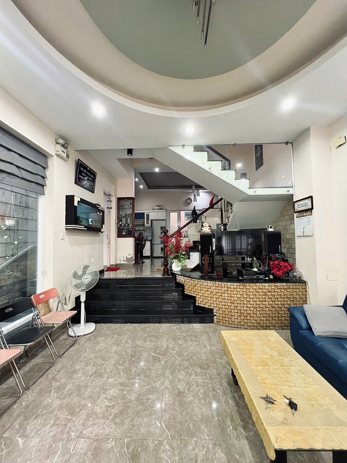 RẤT THIỆN CHÍ BÁN, GIẢM 500TR - NHÀ ĐẸP GÒ VẤP 84m2 4 TẦNG 5PN HẺM OTO 17
