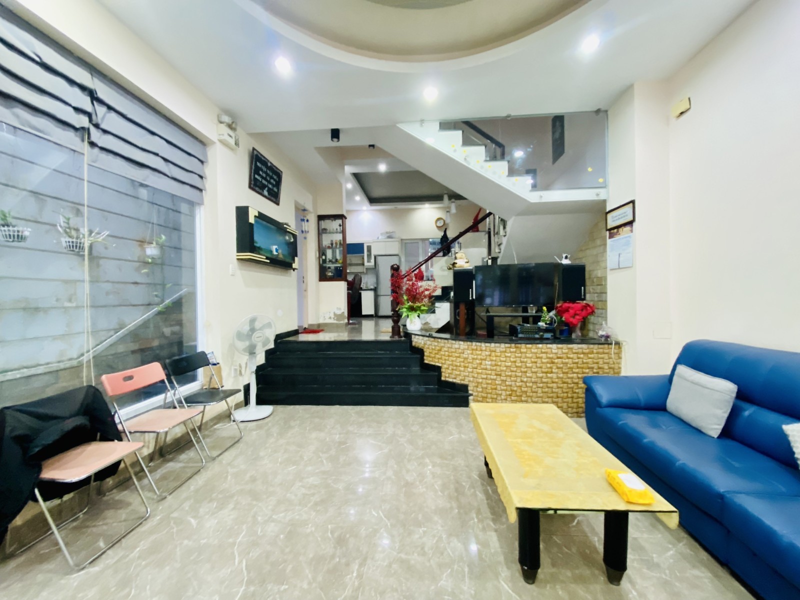 RẤT THIỆN CHÍ BÁN, GIẢM 500TR - NHÀ ĐẸP GÒ VẤP 84m2 4 TẦNG 5PN HẺM OTO 8