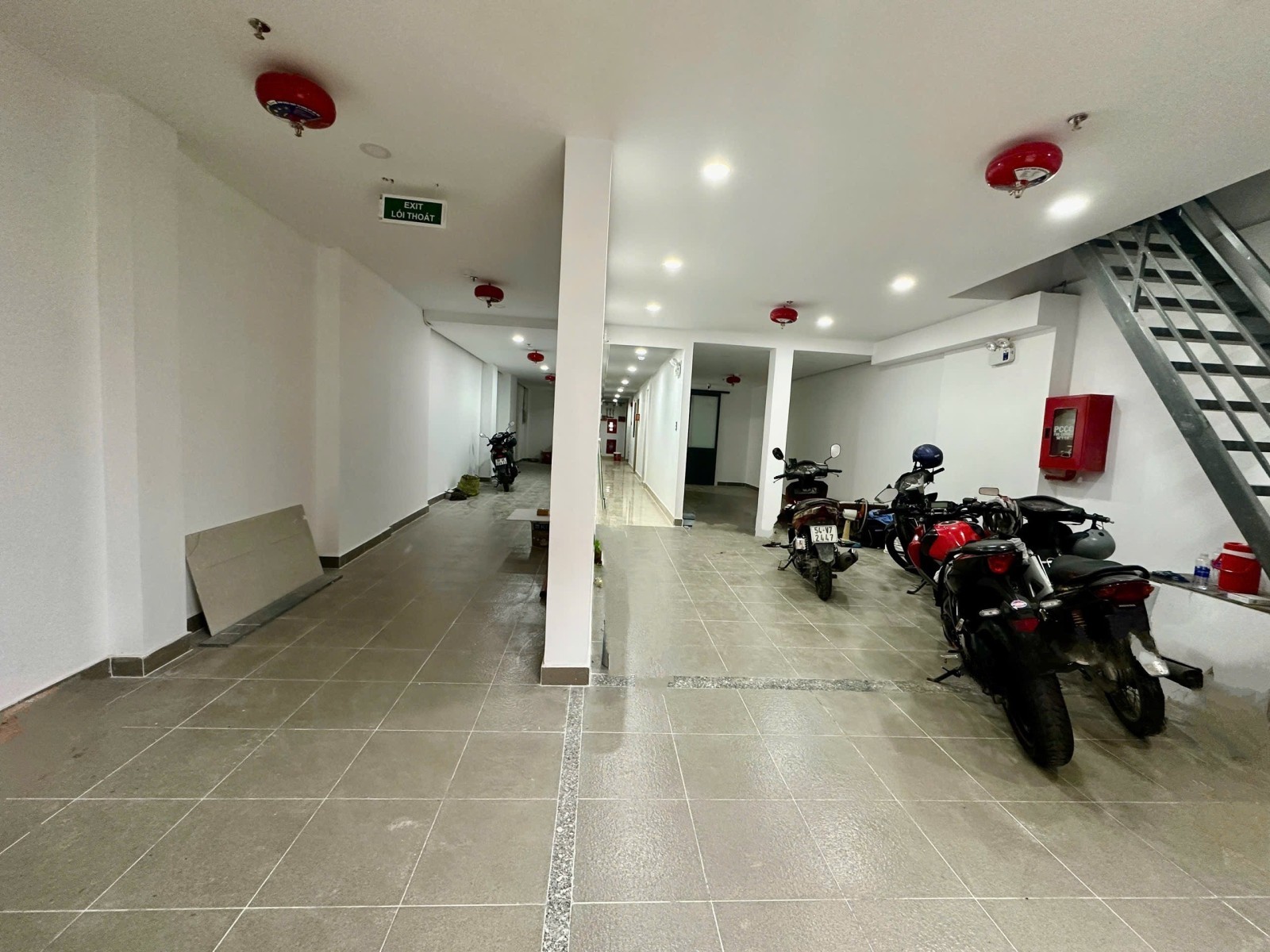 CHDV 180m2 27 PHÒNG - DOANH THU 2 TỶ/NĂM (7%/NĂM) - ĐỐI DIỆN LOTTE MART 3