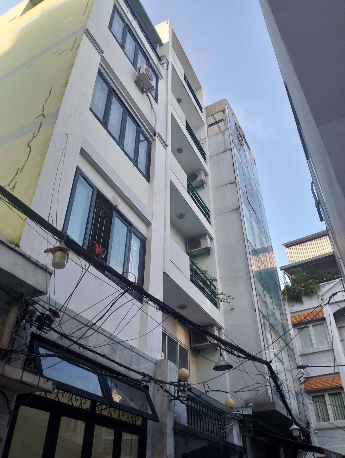 NHÀ NGAY TRUNG TÂM QUẬN 1 - 2 MẶT TIỀN OTO - 5 TẦNG 9PN - DTS 279m2 - 20.4 TỶ 3