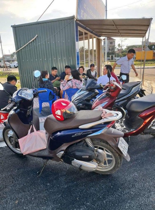 Chính chủ gửi bán mặt ngoài trục chính dự án Quỳnh Mỹ - vỉa hè rộng, kinh doanh buôn bán tốt 2