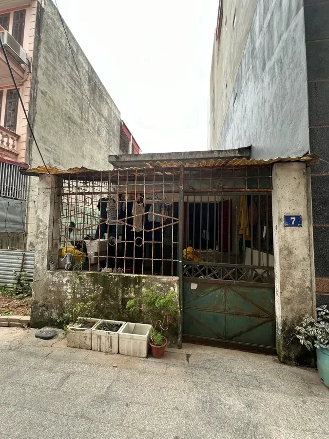 BÁN NHÀ CẤP 4 – PHỐ ĐỊNH CÔNG – OTO TRÁNH – KINH DOANH – GIÁ CỰC MỀM 2